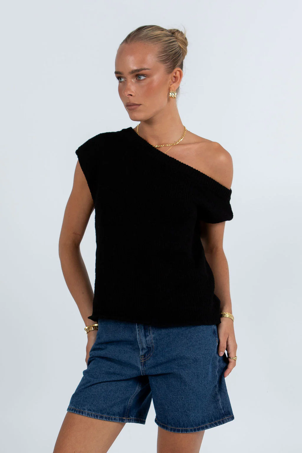 SHORT SLEEVE TOP